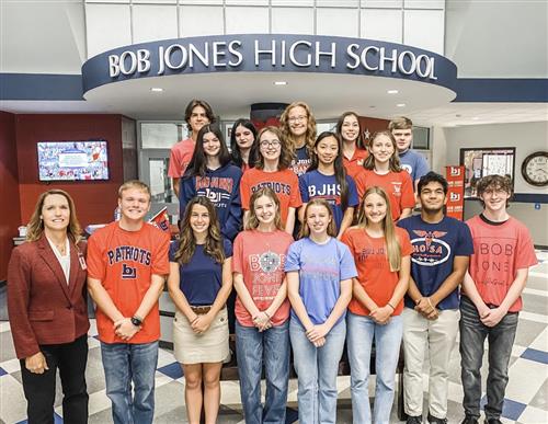 group photo of Bob Jones merit semifinalist students